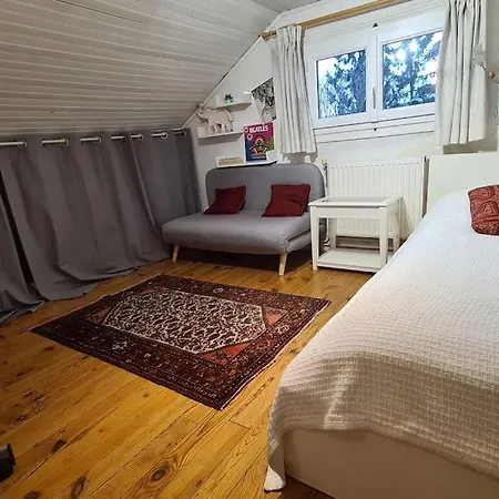 Holiday home Pretty House 15mn From Eiffel Tower And Versailles *