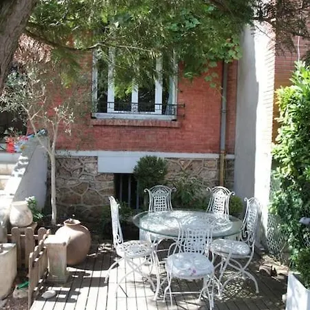 Pretty House 15mn From Eiffel Tower And Versailles *