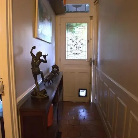 Holiday home Pretty House 15mn From Eiffel Tower And Versailles *